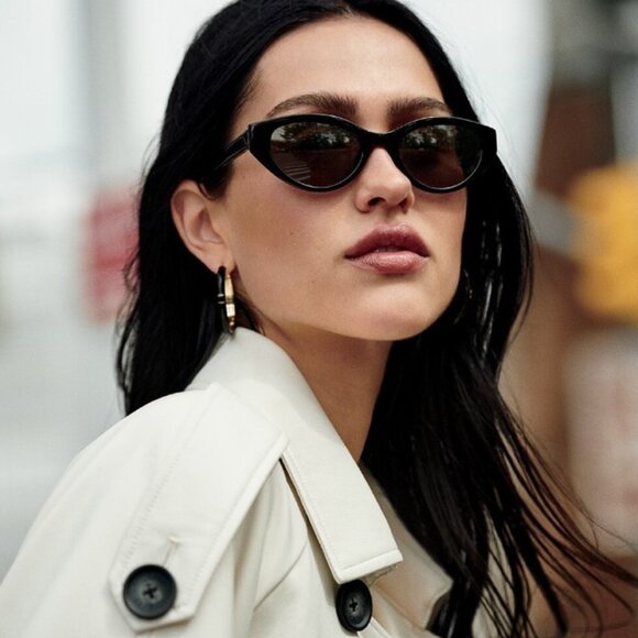 DKNY DK548S 001 Cat Eye Sunglasses - Shiny Black/Grey main image 4